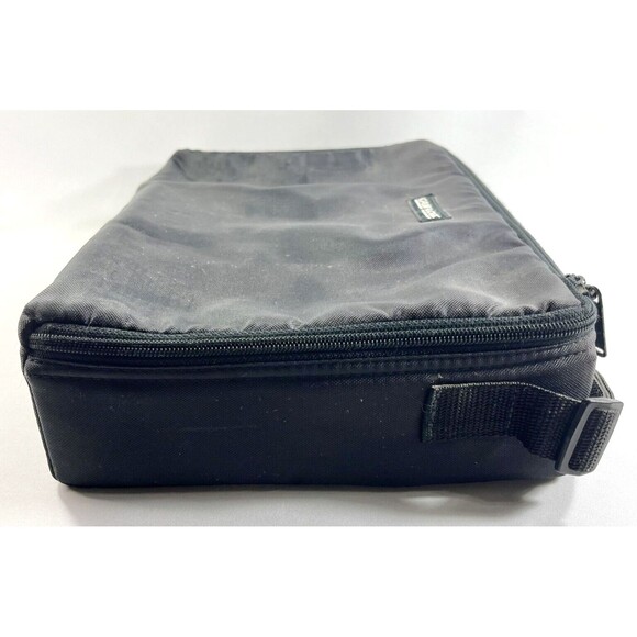 Vintage Case Logic 30 Cassette Tape Black Carrying Case with Adjustable Strap - Picture 5 of 10